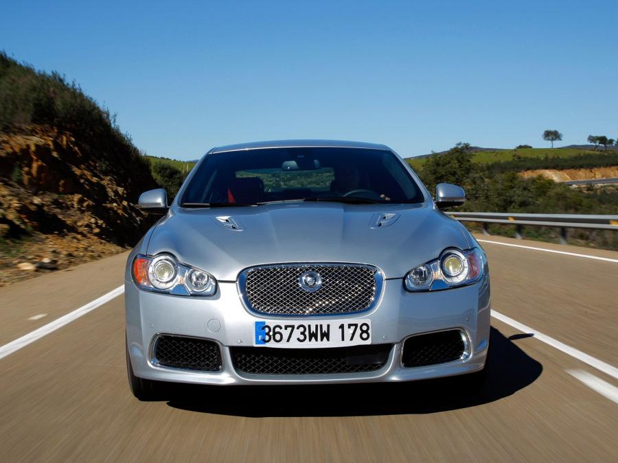  Jaguar XFR 2009 года  (фото 6 из 141)